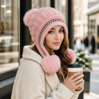 Zijaanzicht van de damesmuts met oorkleppen