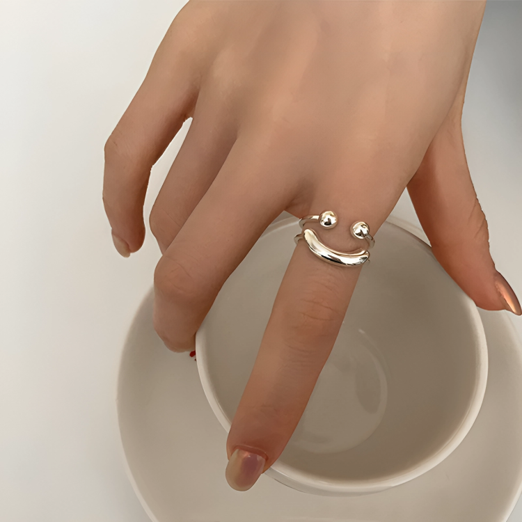 50% OFF | HappyRing™ - Adjustable Smiley Ring [Last Day Sale]