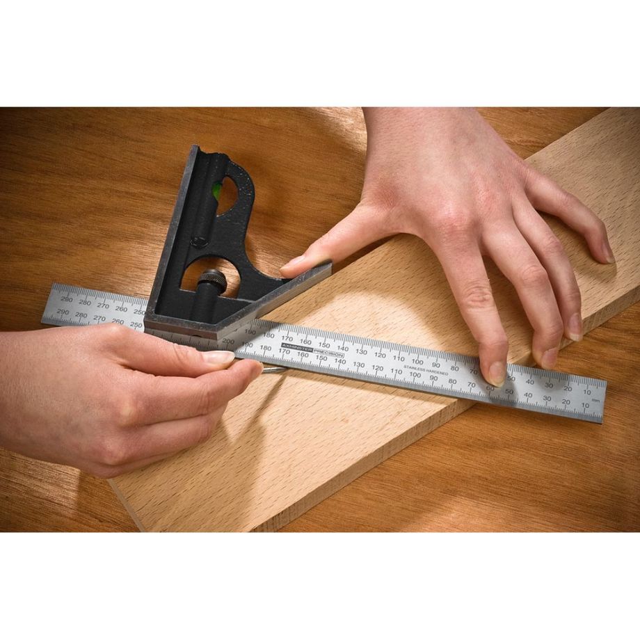 AdjustiRuler - Multifunctional combination of movable angle rulers