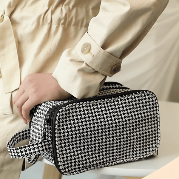 GlamGo - Large Capacity Travel Cosmetic Bag [Last Day Sale]