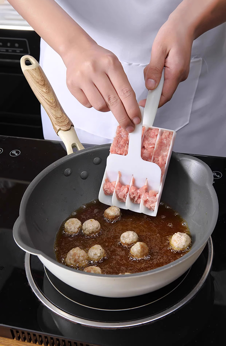 MultiForm - 3-in-1 meatball mold for clean and fast cooking