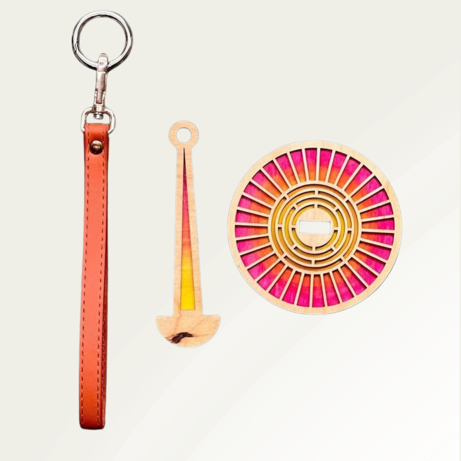 YarnMate™ - yarn always at hand when traveling