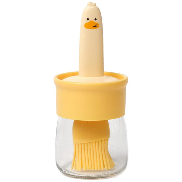 OilEase - The practical oil dispenser with integrated silicone brush!