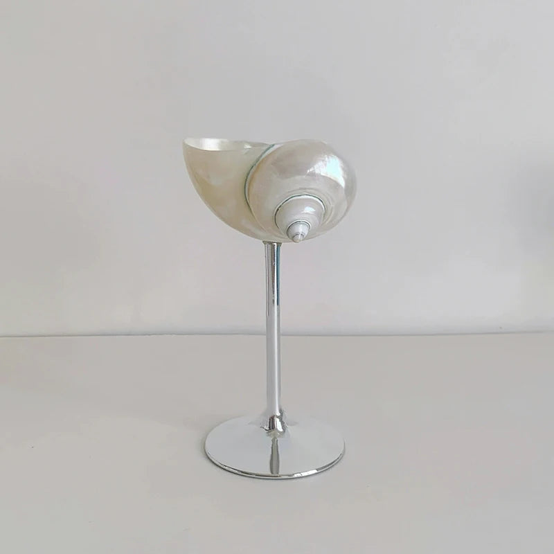 Elegante cocktailglazen geïnspireerd op de oceaan