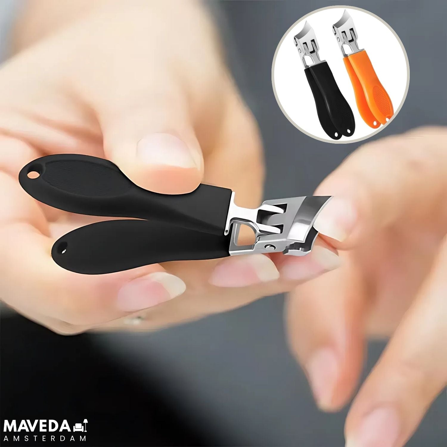 WideTrim™ - Wide-opening, splash-proof, angled nail clipper