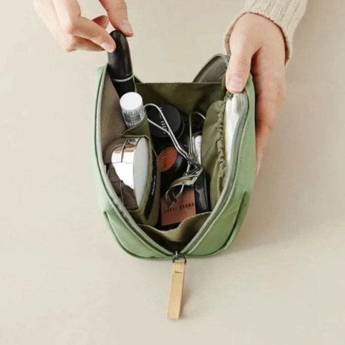 TravelPouch - The perfect makeup bag for travel