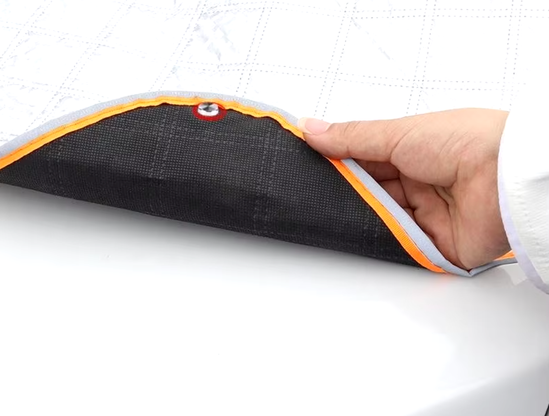 IceBlocker - High-quality magnetic snow guard for cars [Last day sale]
