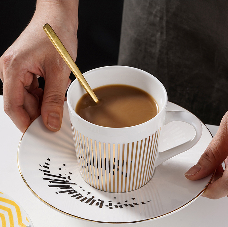 GlintMug - Moving Mirror Reflection Creative Coffee Mug [Last Day Sale] 