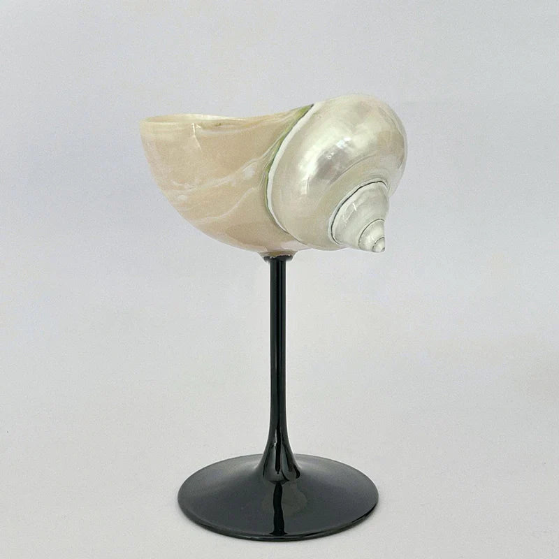 Elegante cocktailglazen geïnspireerd op de oceaan
