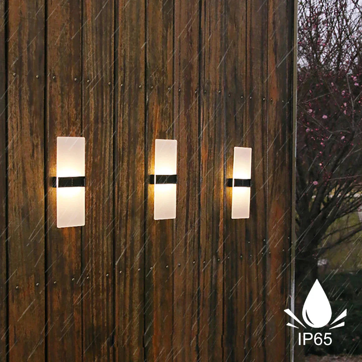 EcoLuma - Solar-powered LED wall lamp for stylish outdoor lighting