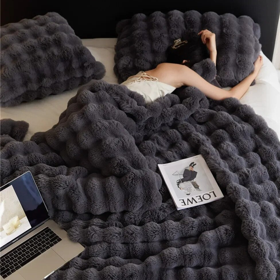 50% OFF | CozyDecke™ - Warm Plush Wool Blanket [Last Day Sale] 