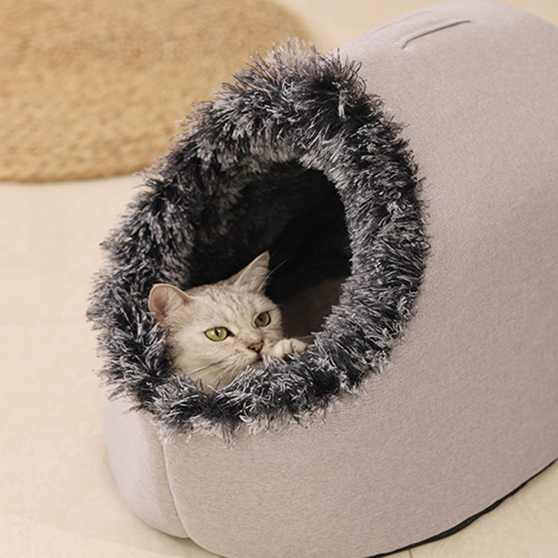 Gezellig winterhuisje voor kleine honden en katten