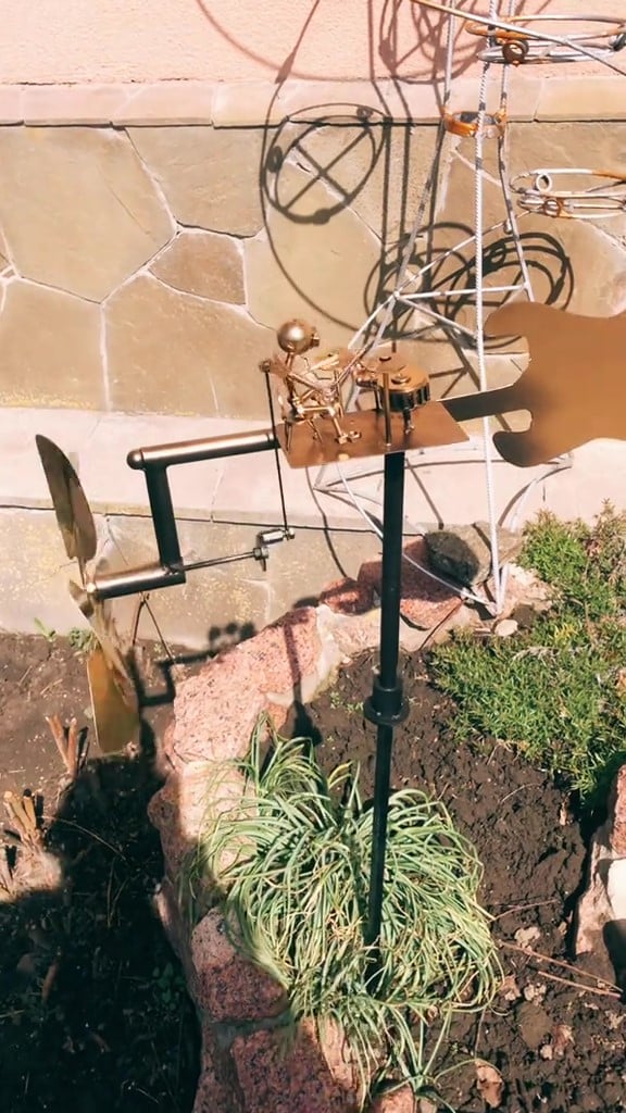 WindMelody - The musical wind chime for garden &amp; terrace