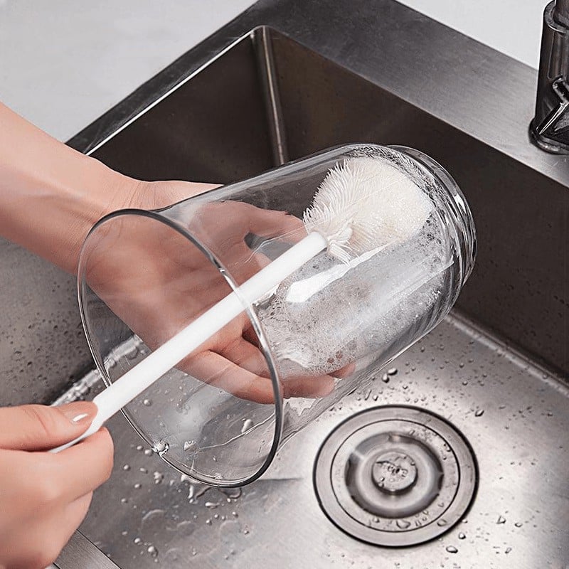 1+1 FREE | PureBrush – The hygienic silicone brush for bottles &amp; more!