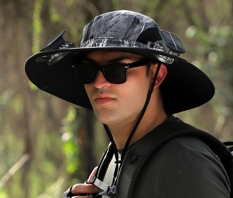 AirShade - Sun hat with integrated fan