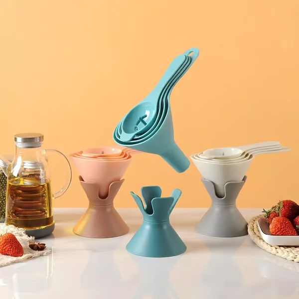 UniFunnel - 6-in-1 Multifunctional Funnel Set