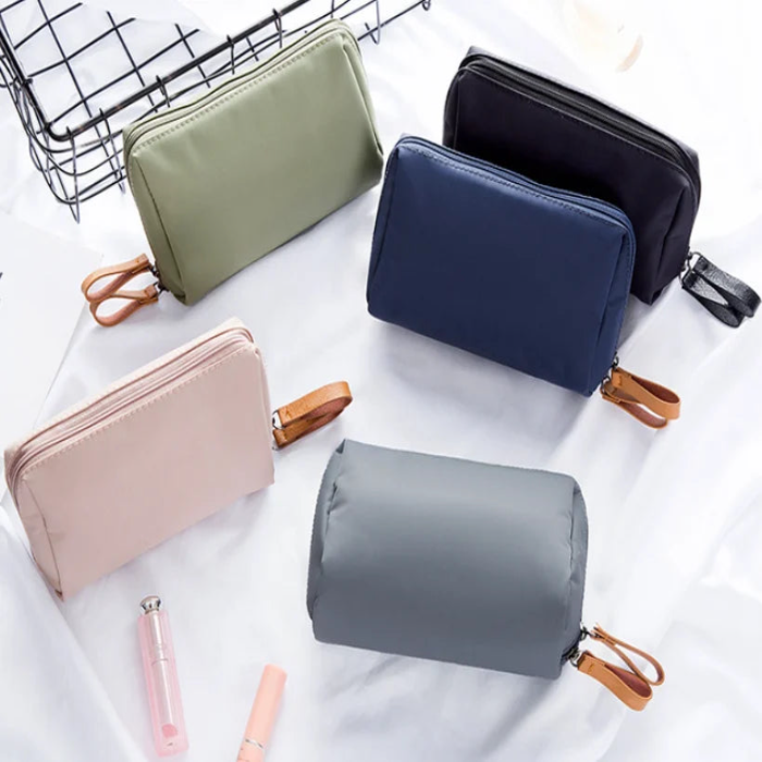 TravelPouch - The perfect makeup bag for travel