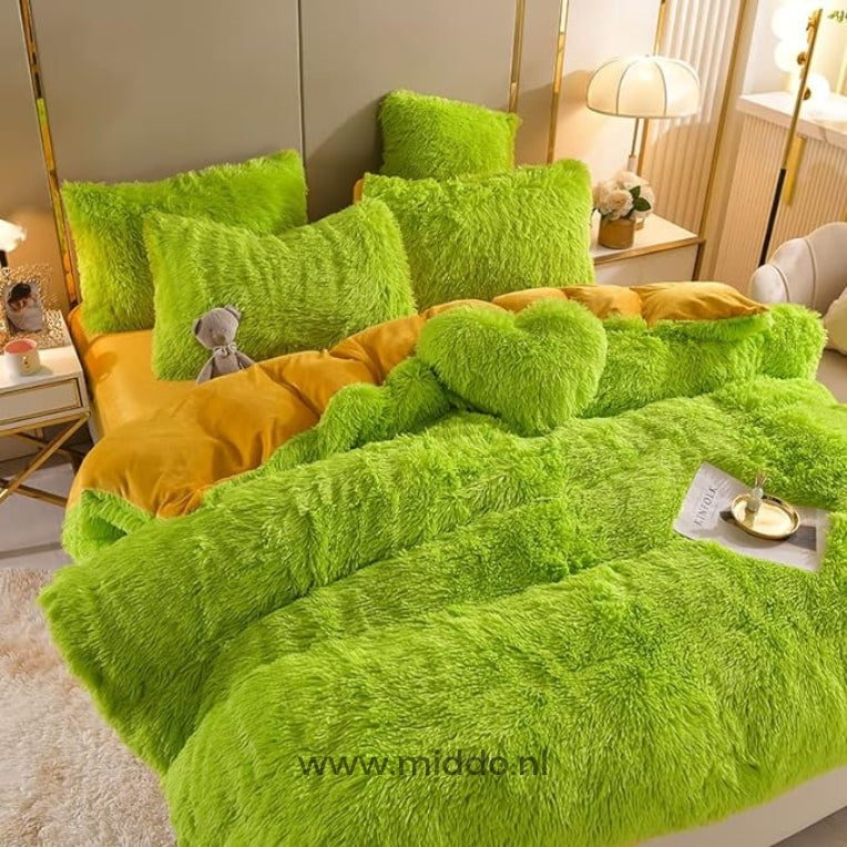 FluffyBliss™ - 5-piece teddy fleece bedding set with a free heart pillow! [Last day sale] 