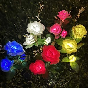 RoseGlow - Romantic garden lighting without electricity