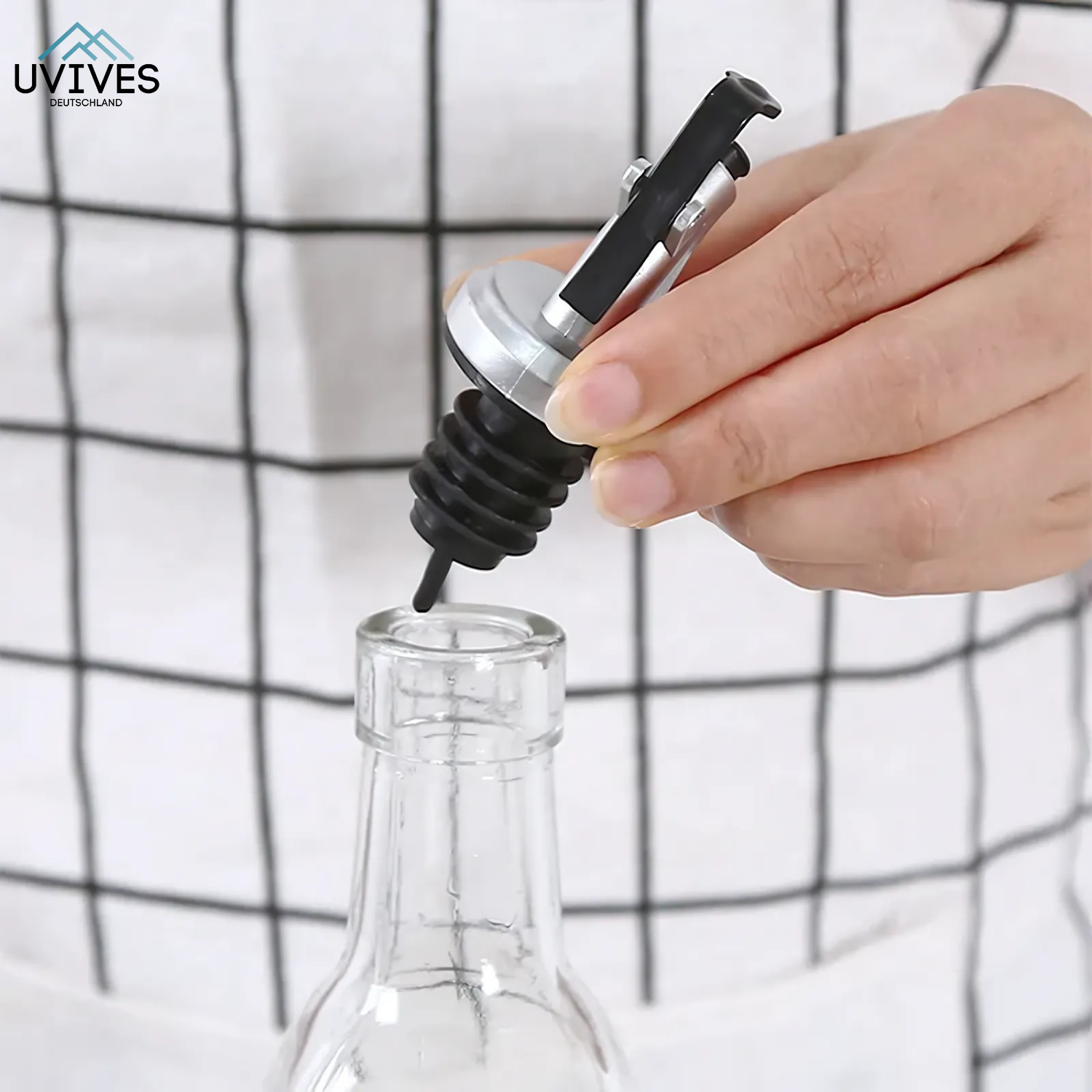 2+2 FREE | PourMate - Drip-free pouring at the touch of a button