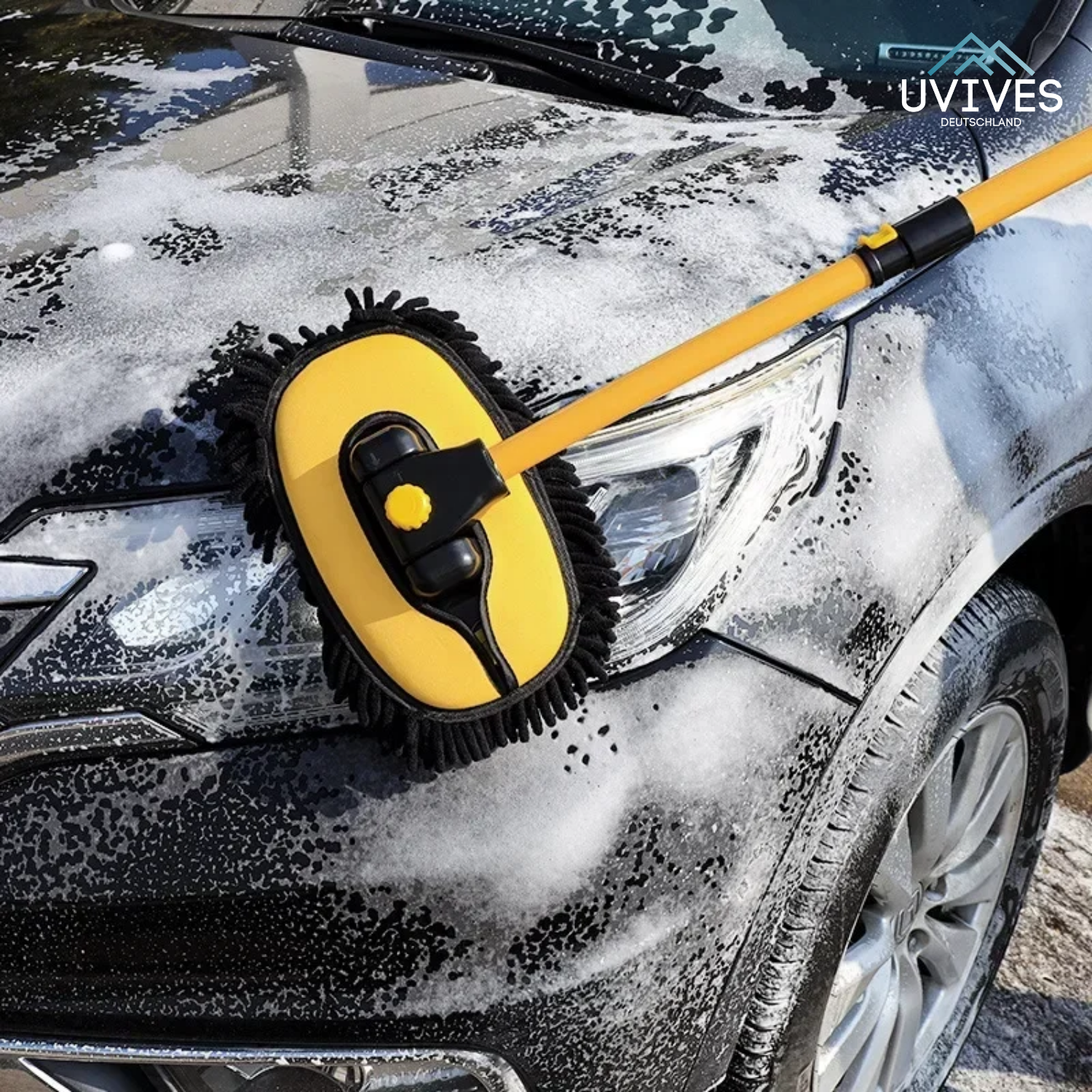 CleanReach – car care without bending, without scratches, without effort.