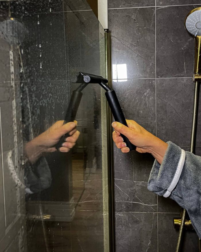GlanzFlex - streak-free shine without bending over!