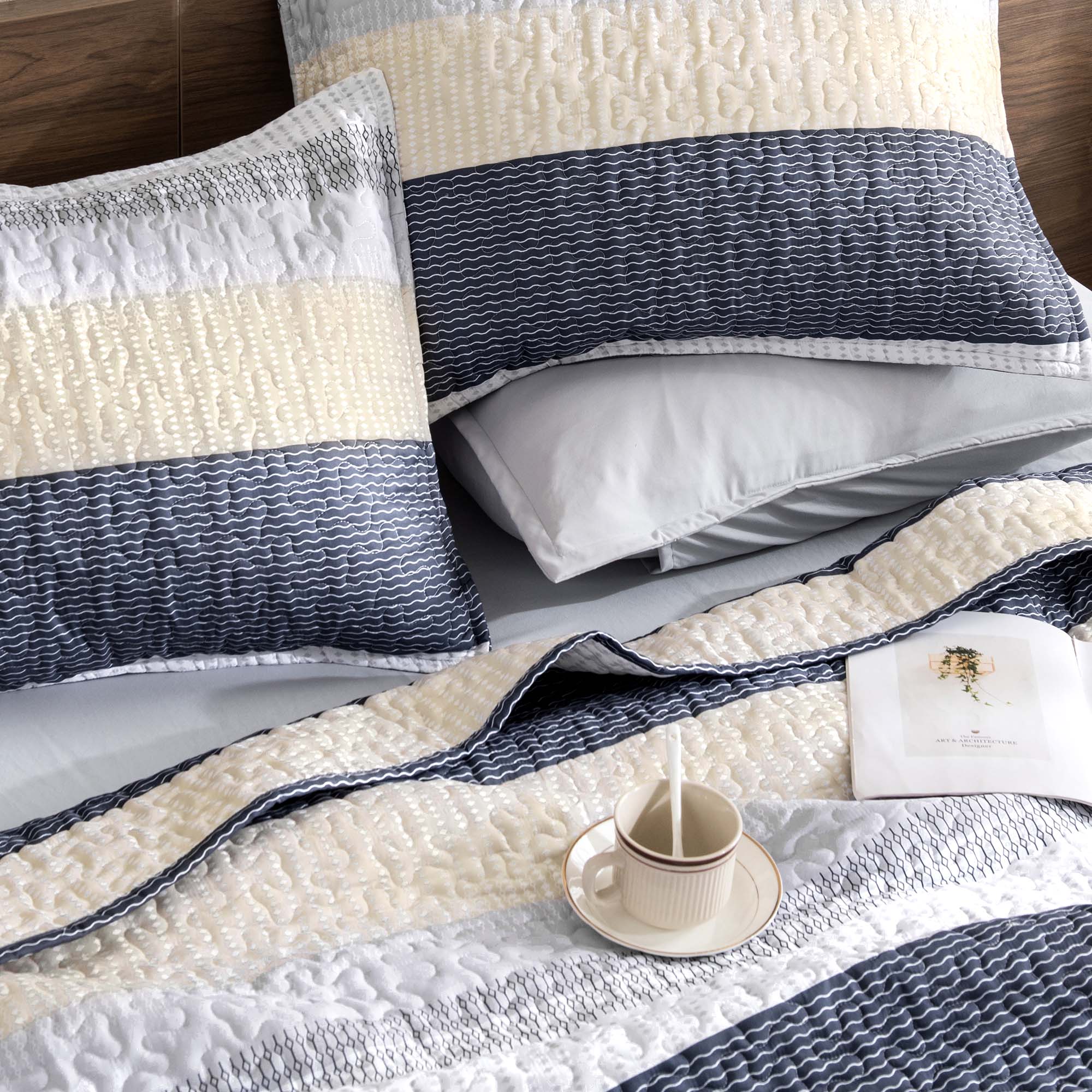 Gestreept Comfortdekbed Set met Zachte Wolkachtige Textuur