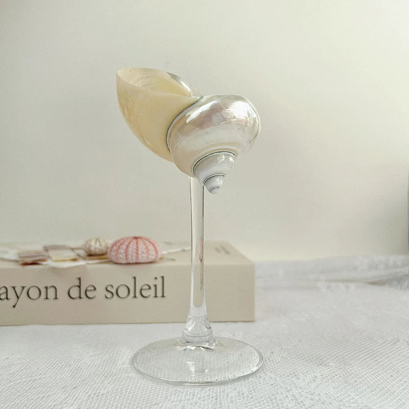Elegante cocktailglazen geïnspireerd op de oceaan