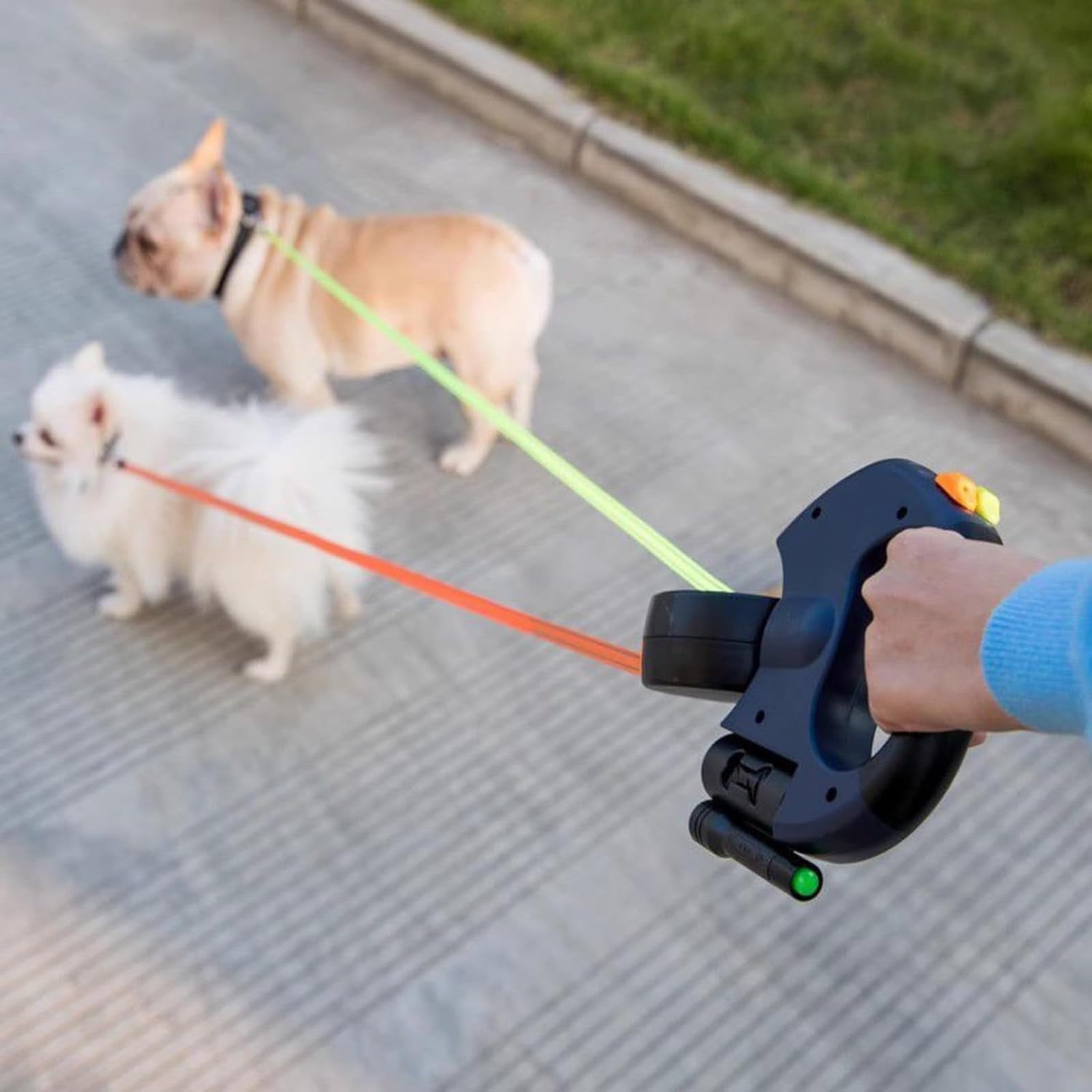 SmartConnect - For quieter and safer walks!