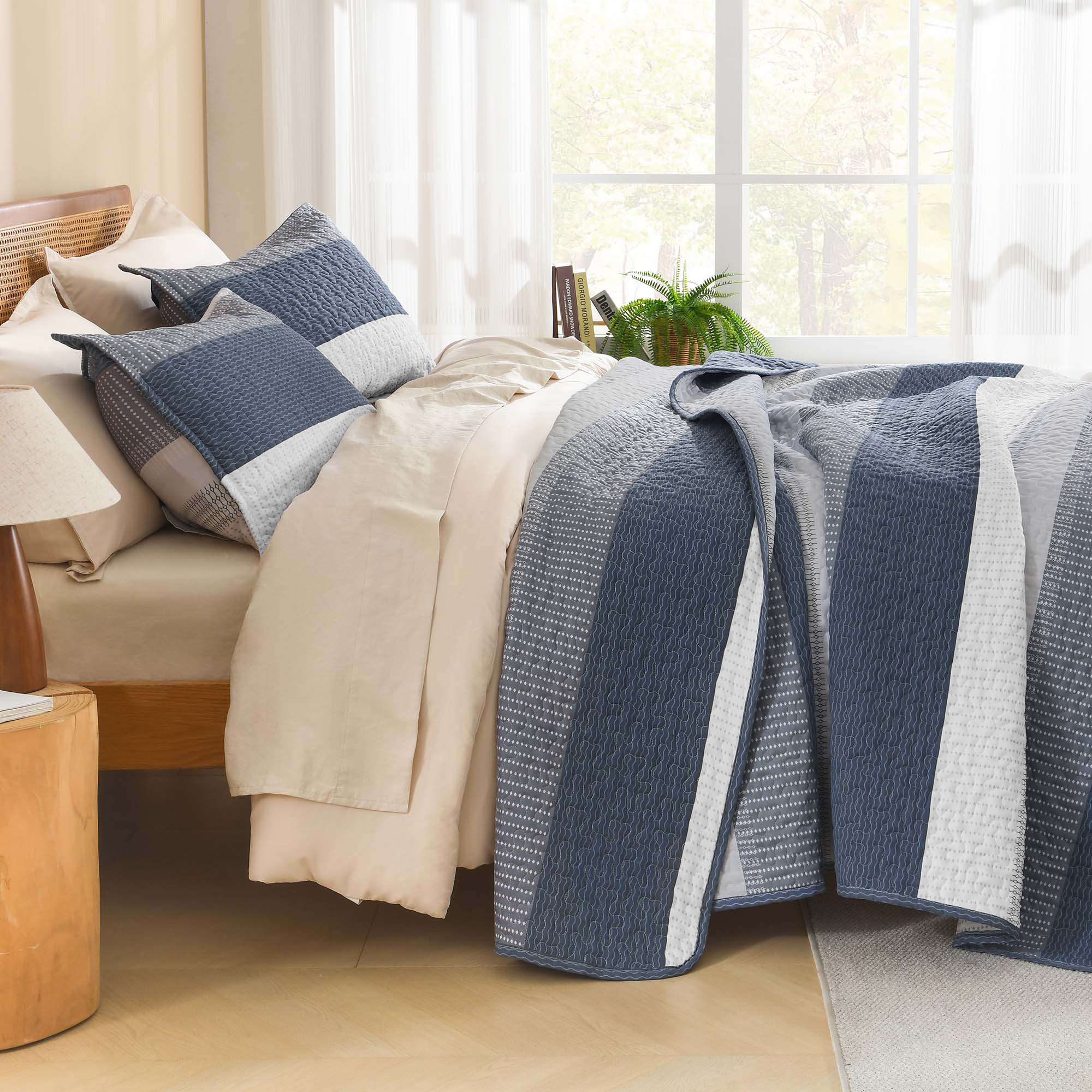 Gestreept Comfortdekbed Set met Zachte Wolkachtige Textuur