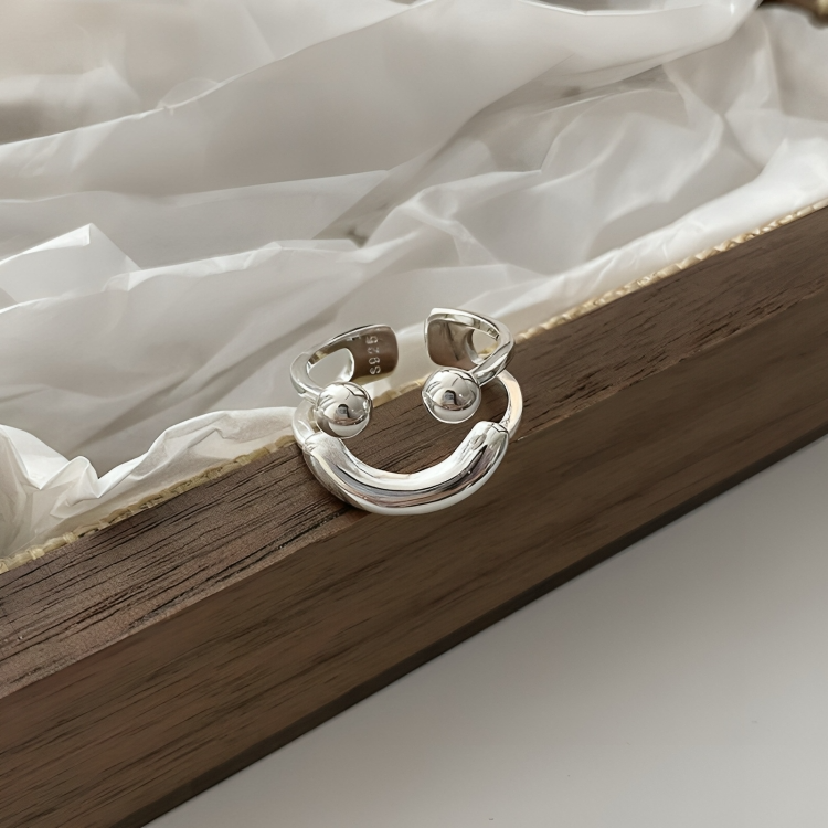 50% OFF | HappyRing™ - Adjustable Smiley Ring [Last Day Sale]