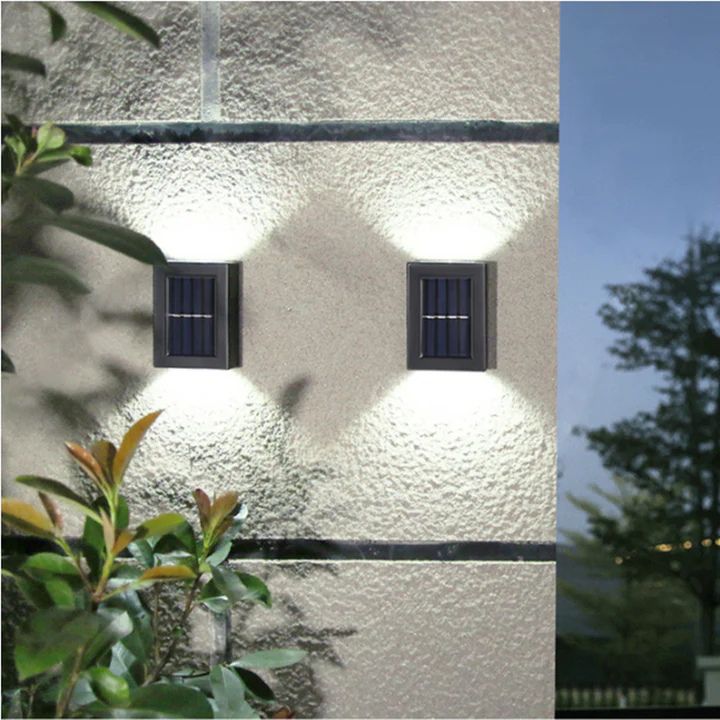 Buy one and get one free | DuoLux - Solar wall lamp with double shade