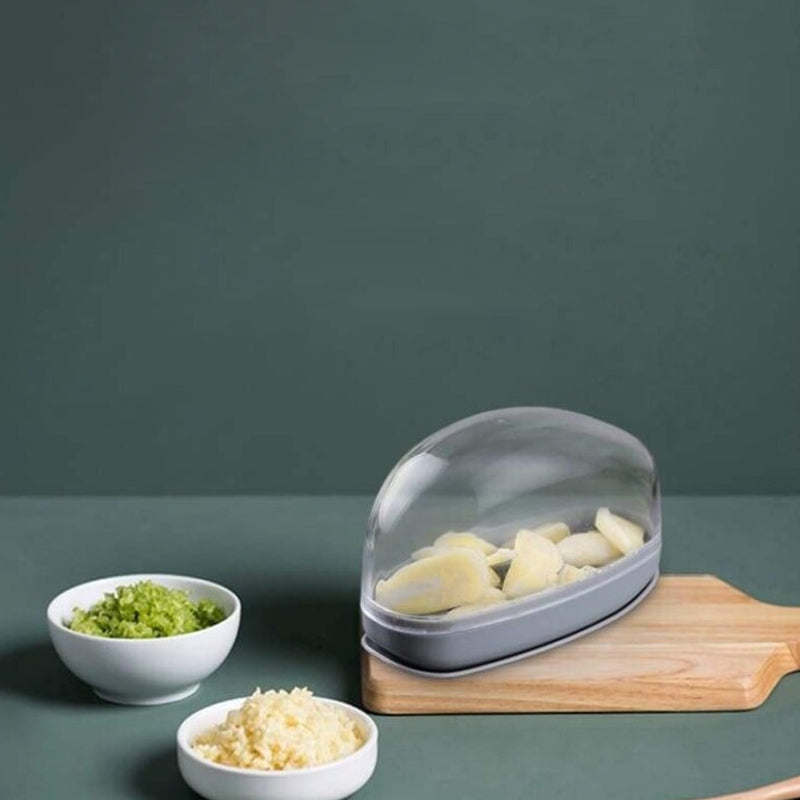 Buy 1 Get 1 Free | GarlicSnap - Hand-Crushed Garlic Cutter [Last Day Sale]