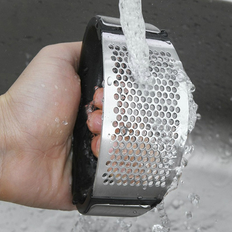 EasyPress™ - Garlic Press | Save time in the kitchen!