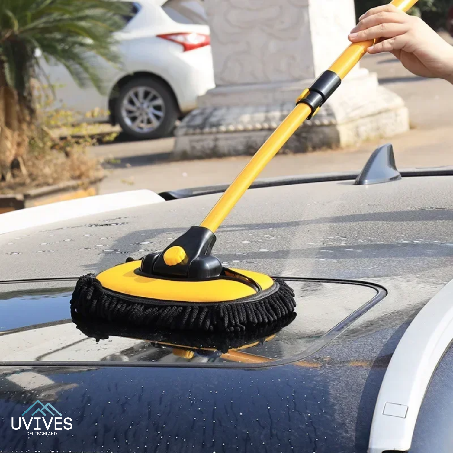 CleanReach – car care without bending, without scratches, without effort.