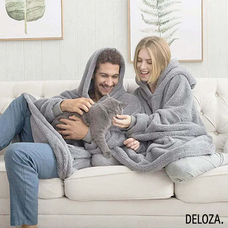 50% OFF | CloudHood - Quilted Hooded Blanket [Last Day Sale]