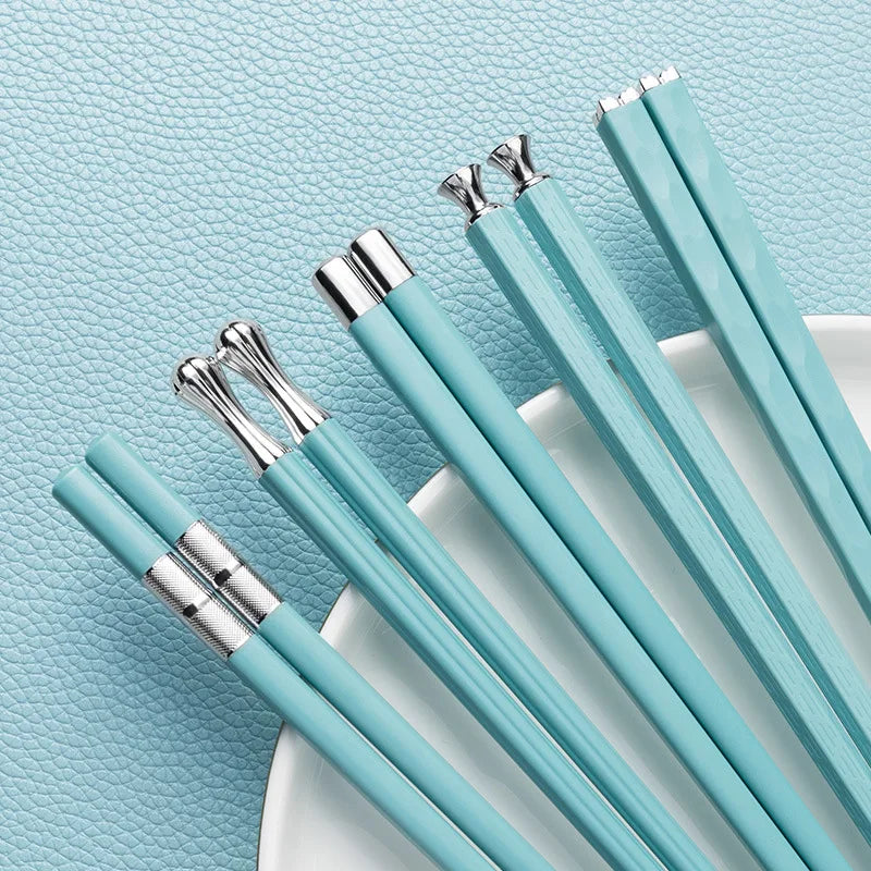 Elegante set bamboe eetstokjes voor stijlvol dineren en gasten ontvangen