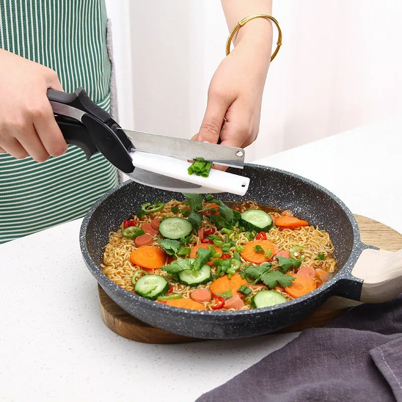 EasyCut - 2-in-1 multifunctional kitchen scissors