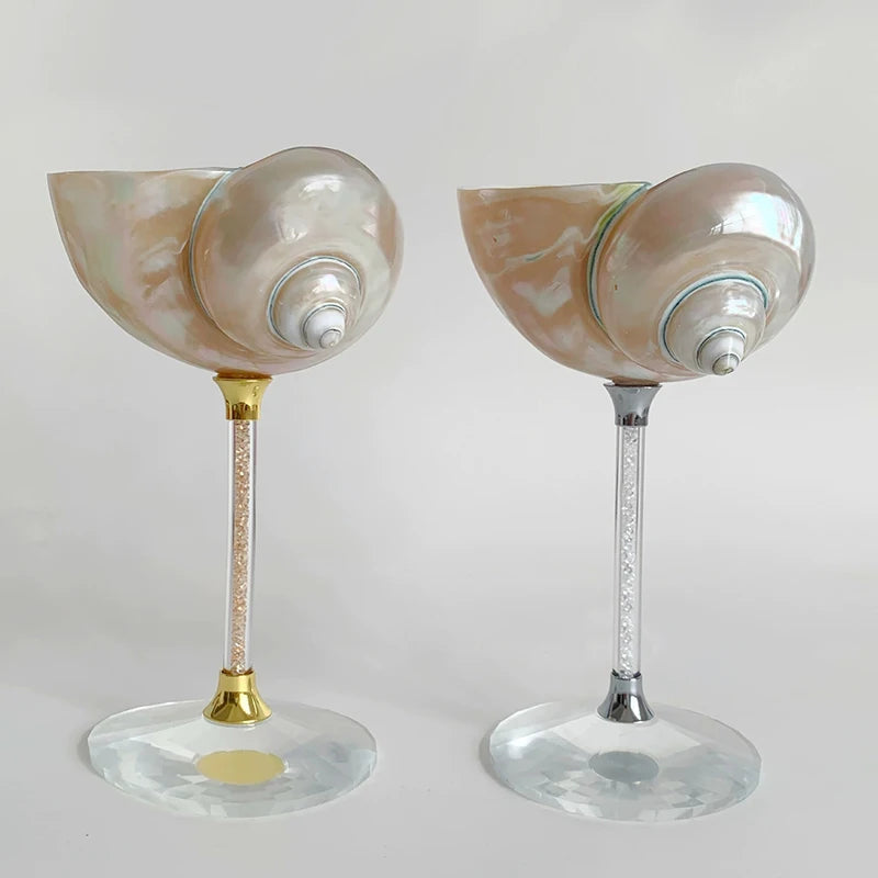 Elegante cocktailglazen geïnspireerd op de oceaan