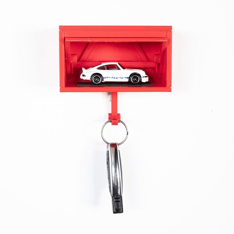 KeySwing - The key holder that moves!