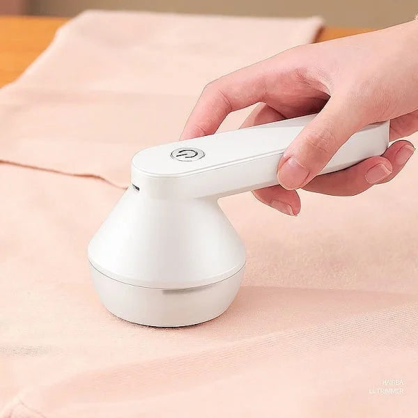 FluffEase - Rechargeable Electric Lint Remover [Last Day Sale]