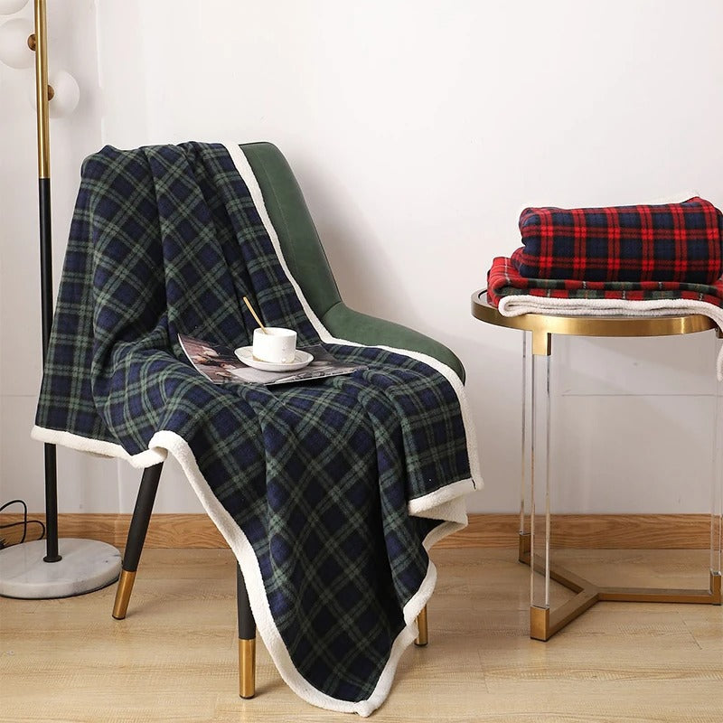 SnugPlaid - Checked blanket