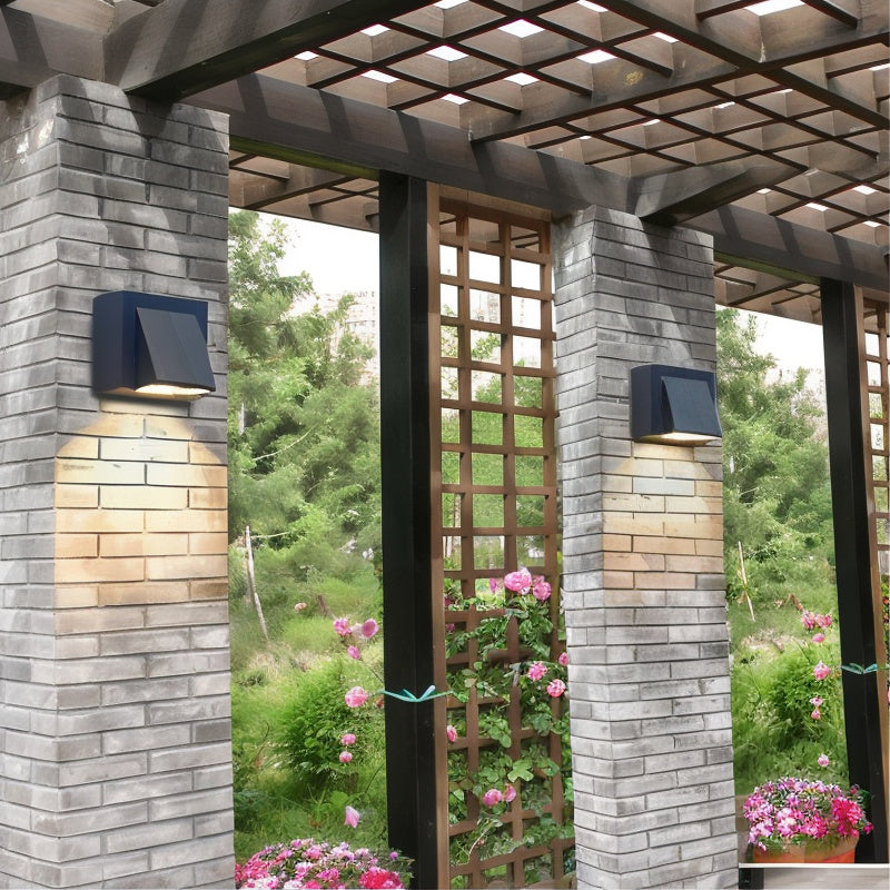 EcoLux - Stylish outdoor wall lamp with weatherproof LED technology