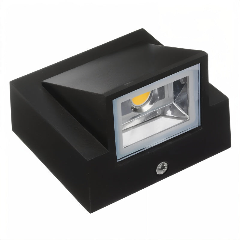 EcoLux - Stylish outdoor wall lamp with weatherproof LED technology