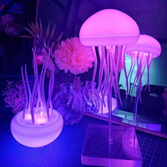 LumiJelly - Relax with magical jellyfish light!