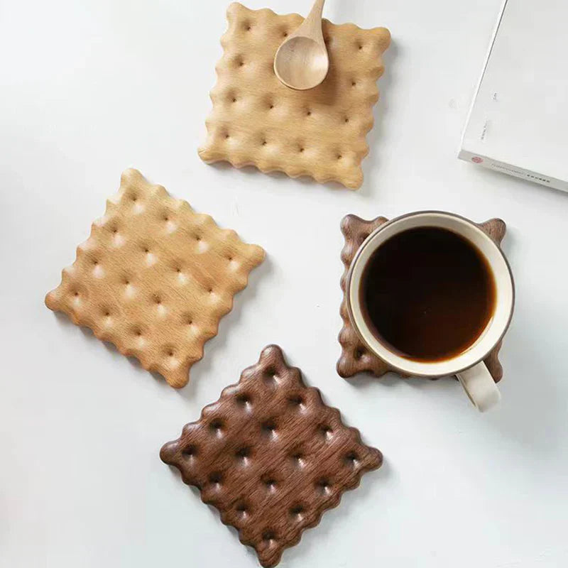 BiscWood™ - Stylish coasters with a biscuit design!