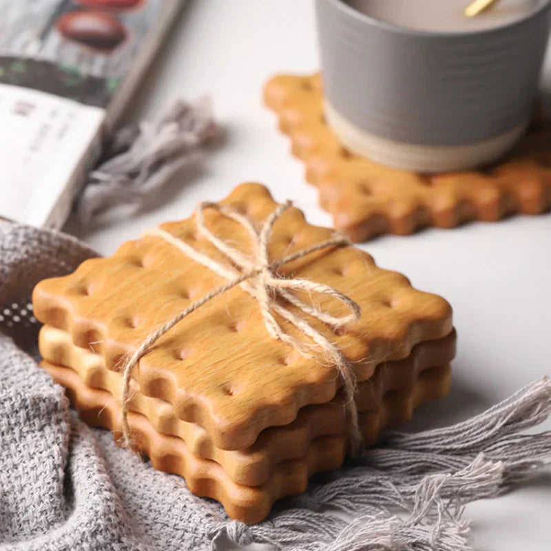 BiscWood™ - Stylish coasters with a biscuit design!
