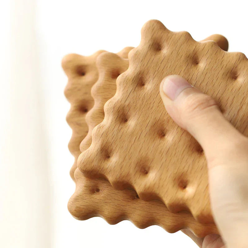 BiscWood™ - Stylish coasters with a biscuit design!