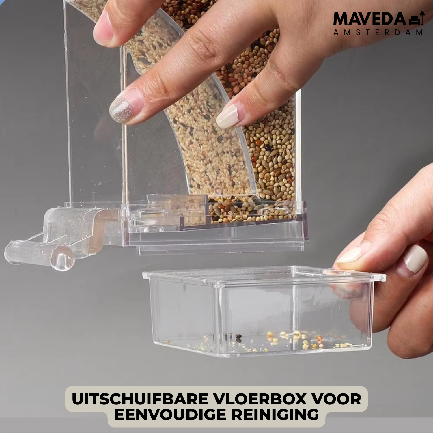BirdFeed - Clean feeding, happy birds, less effort