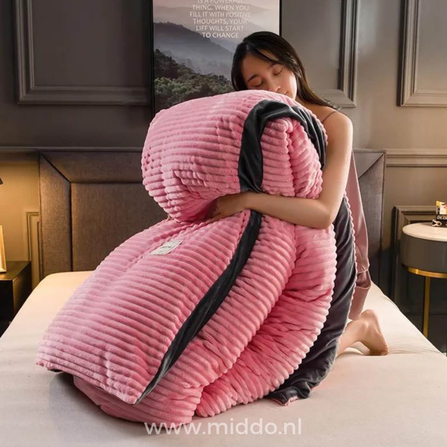 LuxiVelvet - Wrap yourself in ultimate comfort and warmth for cold winter nights [Last day sale] 